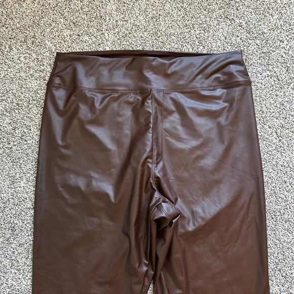 Aerie Offline Real Lux dark brown faux leather hi-rise leggings size XXL NWT - Picture 3 of 12